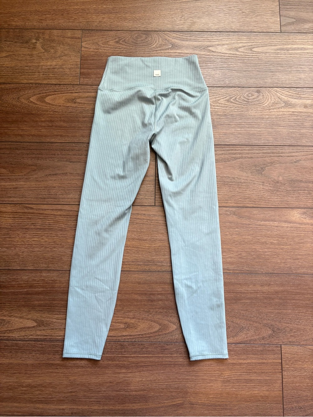 Vuori Inversion Rib Legging - Picture 5 of 6